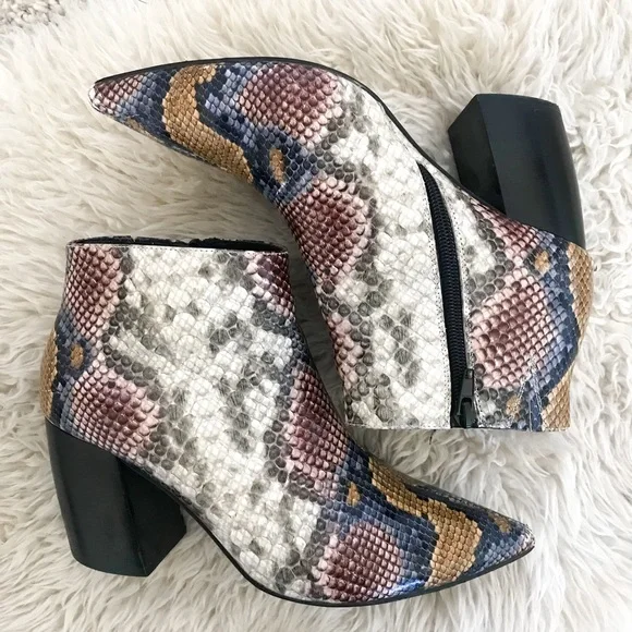 Jeffrey Campbell Shoes Jeffrey Campbell Kiani Snakeskin